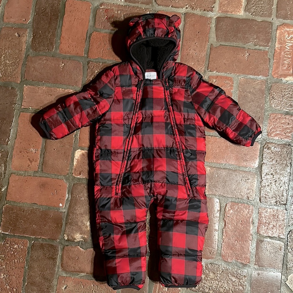 Baby Gap Puffer Snow Suit : 12-18months